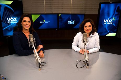 apresentadoras_a_voz_do_brasil_2_foto_walter_campanato_-_agencia_brasil.jpg apresentadoras_a_voz_do_brasil_2_foto_walter_campanato_-_agencia_brasil.jpg